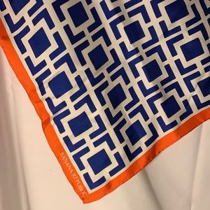 Host Pick❤️Banana Republic Scarf, Retro